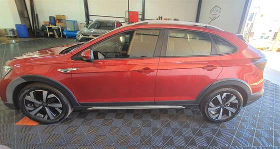 VOLKSWAGEN NIVUS 1.0 200 TSI TOTAL FLEX HIGHLINE AUTOMÁTICO